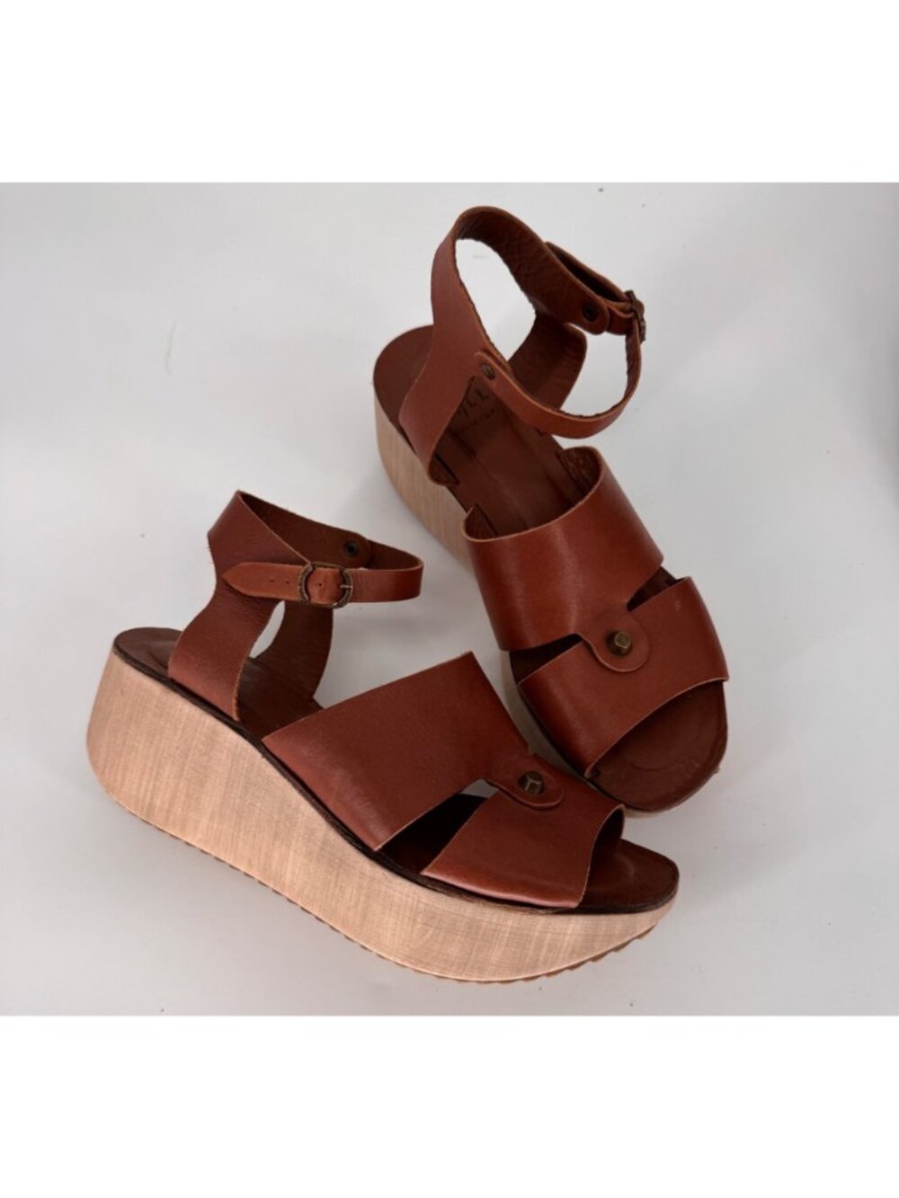 Lili Mill Brown Leather Platform Sandals Women’s Size 40 Italy Adjustable Strap - Picture 2 of 10